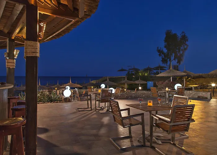 Xperience Hill-Top Beach Resort
